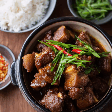 Caramelized Pork Spare Ribs (Sườn Kho)