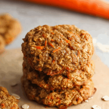 Carrot Cake Oatmeal Cookies