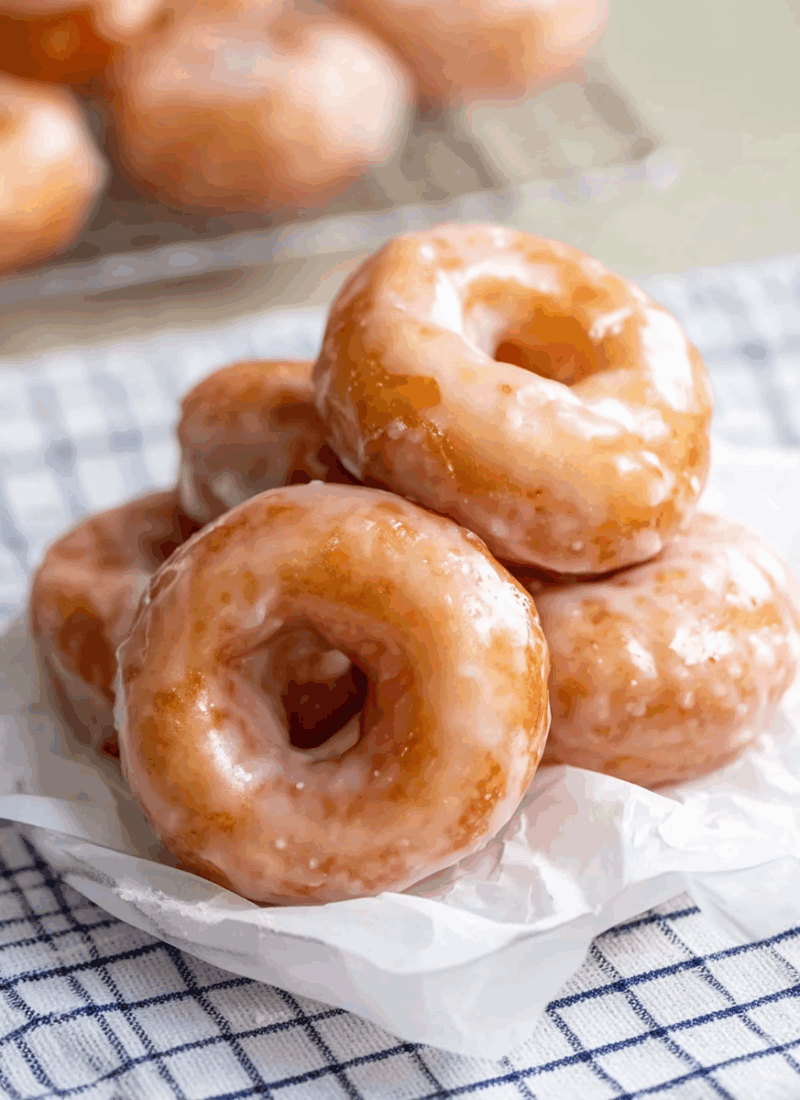 Glazed Donuts (Krispy Kreme Recipe Copycat)