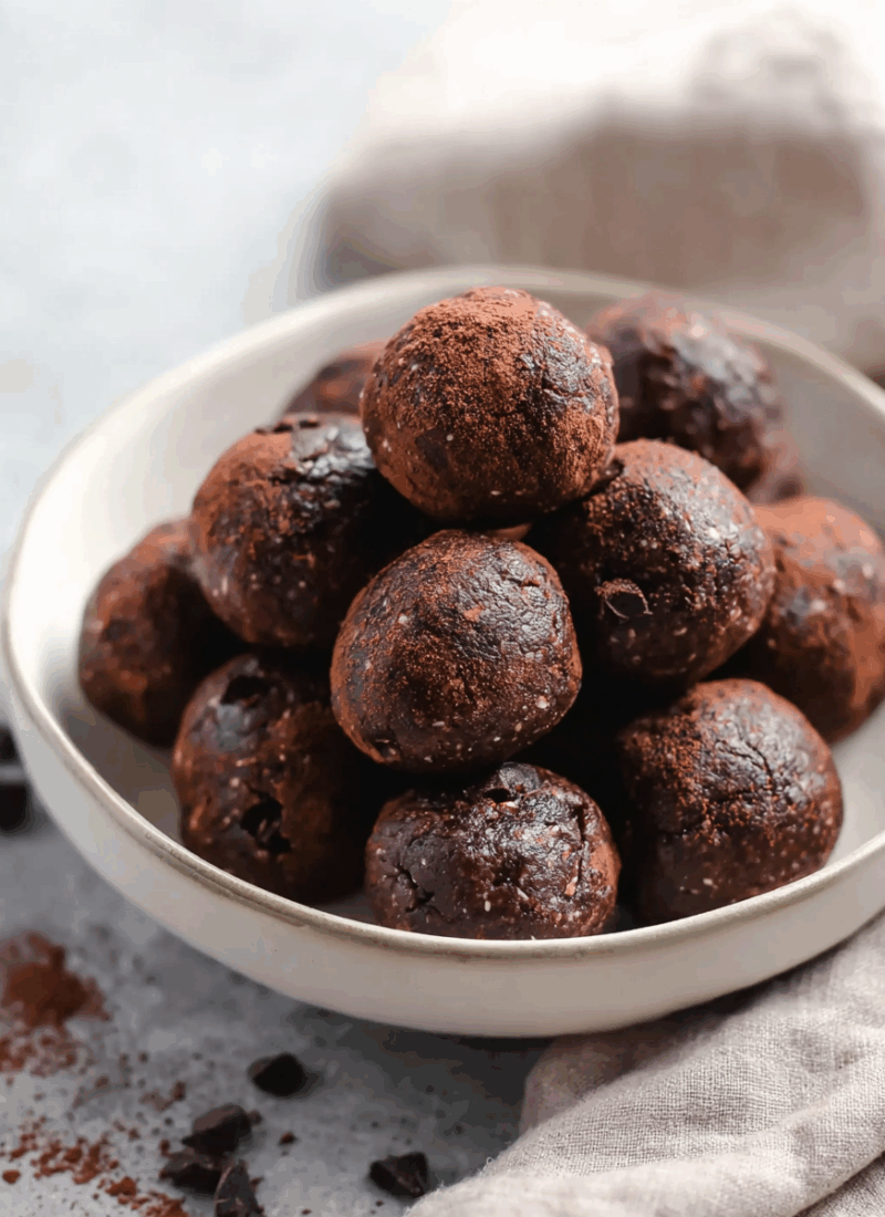 Vegan Chocolate Peanut Butter Energy Balls