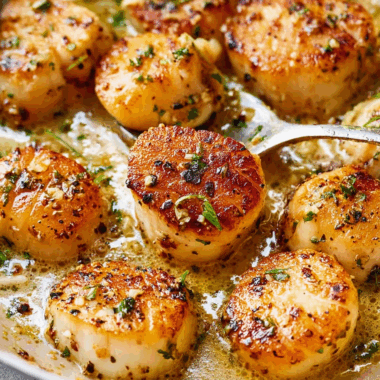Pan Seared Scallops with Lemon Garlic Sauce