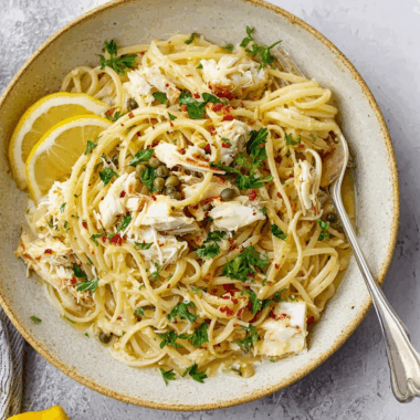 20-Minute Spicy Crab Pasta