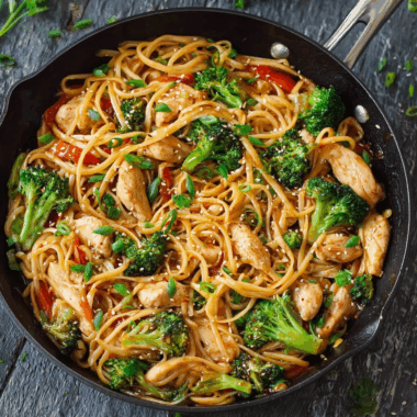 Chicken Stir Fry Noodles (15-Minute )