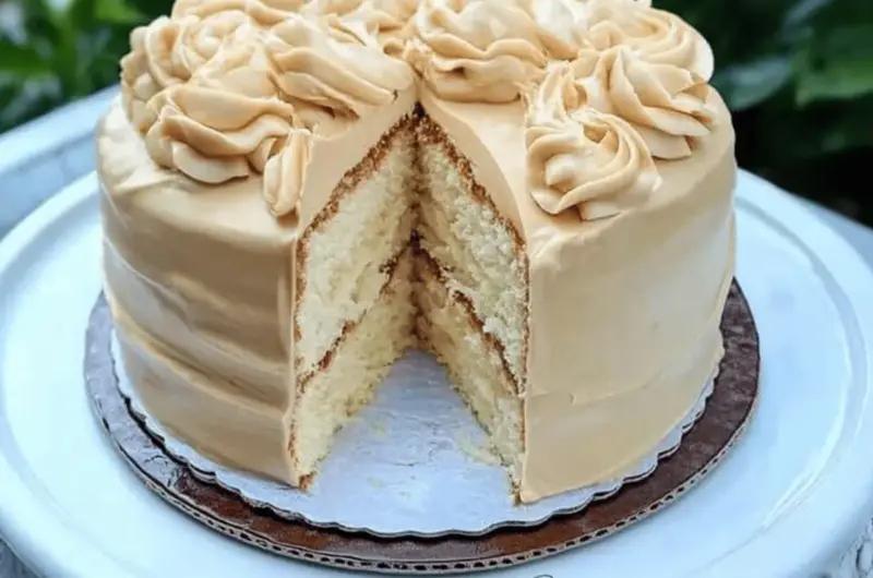 White Chocolate Mocha Cake