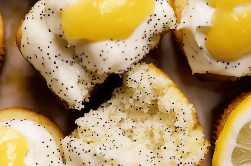 Lemon Poppy Seed Cupcakes with Lemon Filling