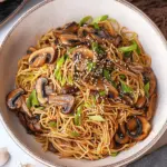 Stir Fry Mushroom Noodles with Garlic and Ginger