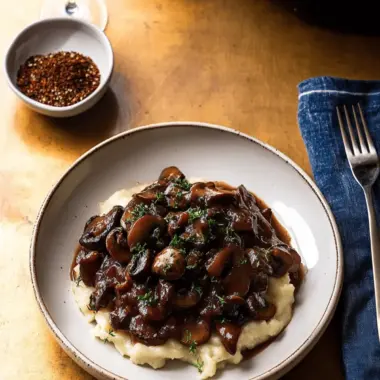 Mushroom Bourguignon