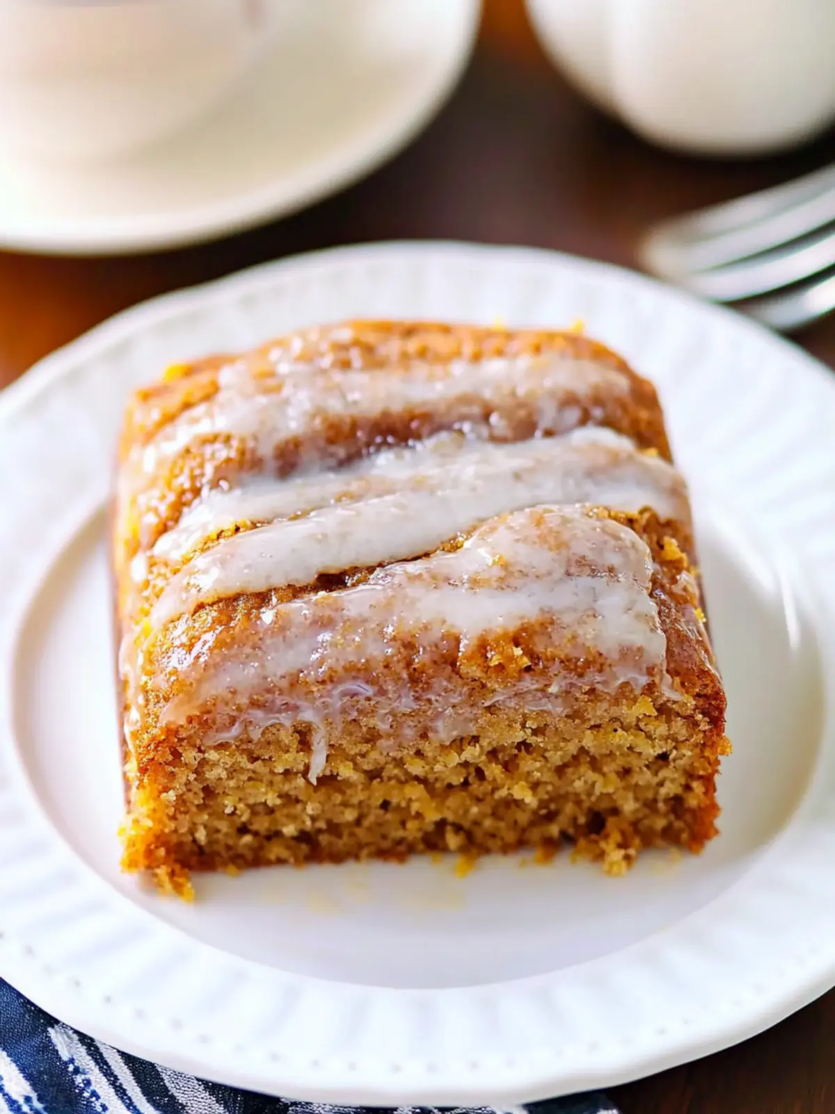 Decadent Pumpkin Honey Bun Cake to Wow Your Taste Buds 4 Pumpkin Honey Bun Cake
