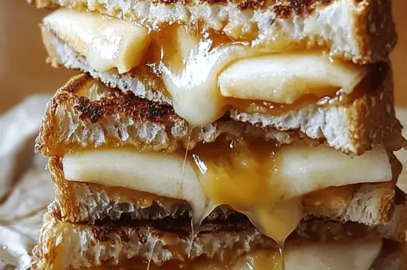 Smoked Gouda Apple Grilled Cheese